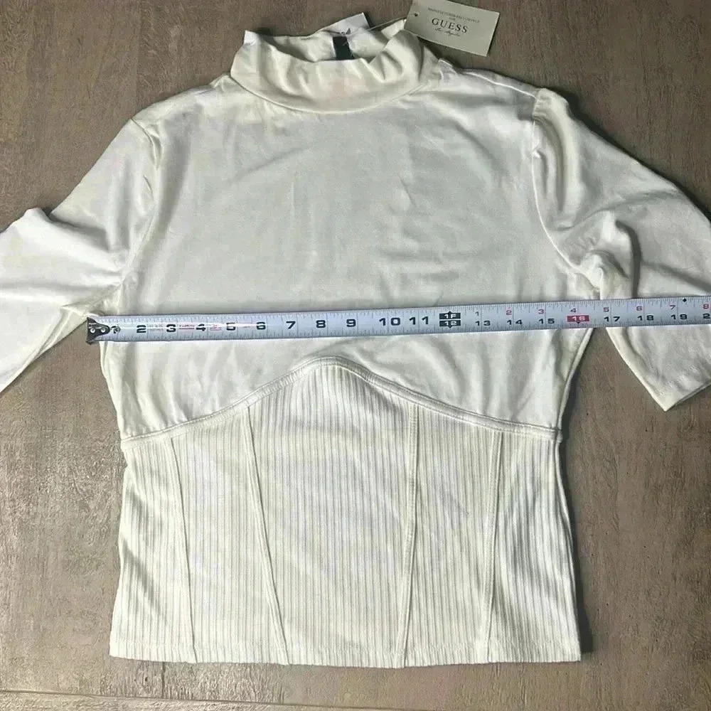Guess cream colored shirt, size Medium, NWT. - Picture 4 of 5